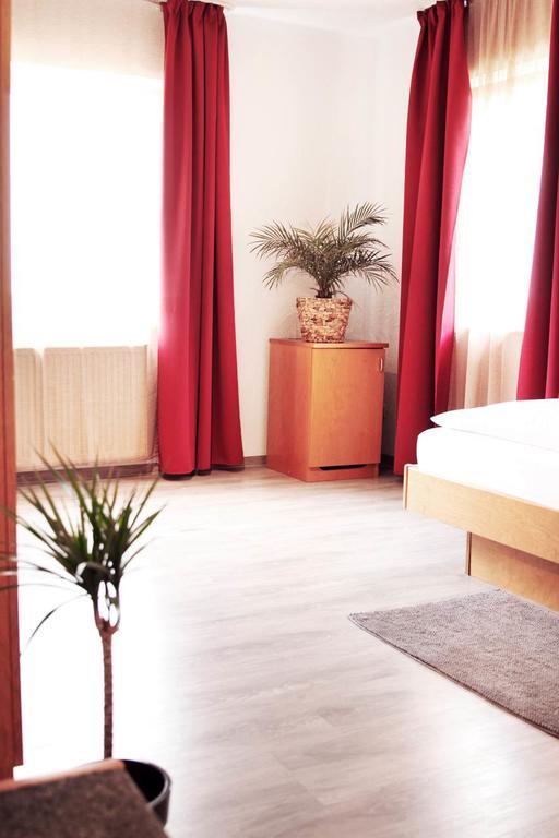 Hotel Pension Kaempfelbach Kampfelbach Экстерьер фото